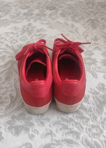 36,5 Beden Adidas süperstar shelltoe tertemiz ayakkabi