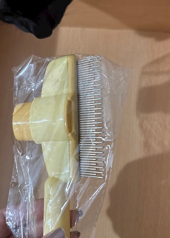 Bej Pastel Kedi Tüy Tarağı - Görsel 3