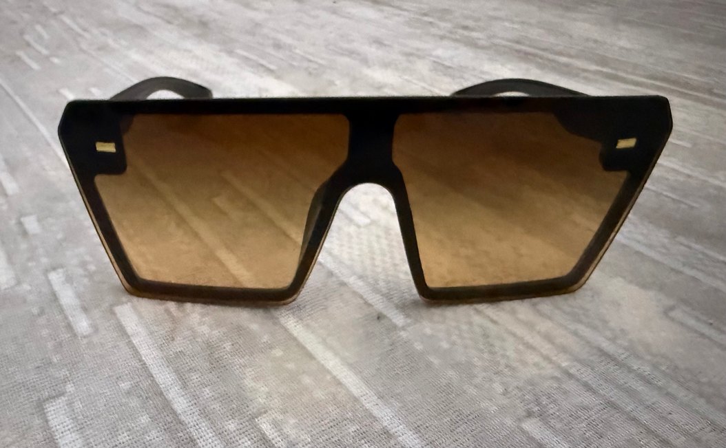 Şeffaf Kahverengi Sokak Stili Kadın Güneş Gözlüğü - Görsel 3