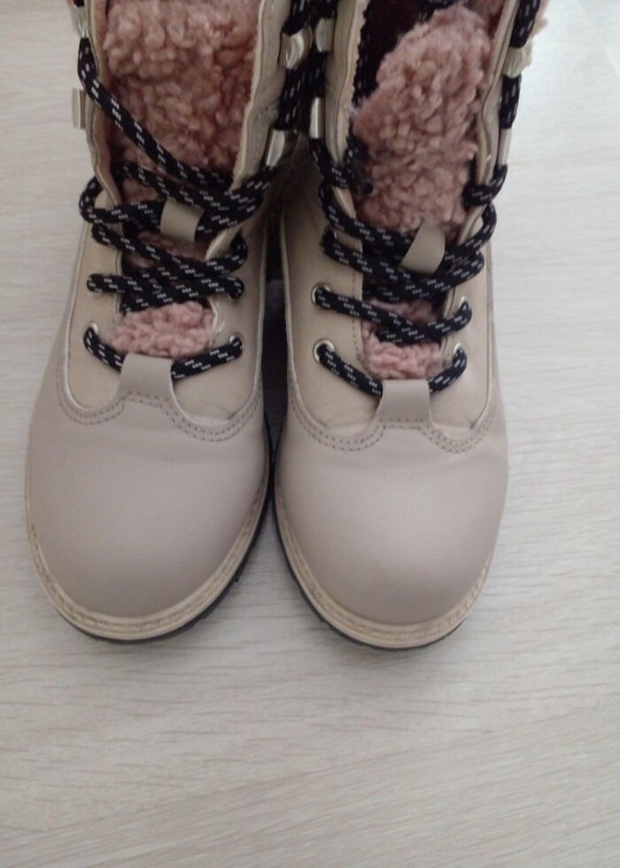 Kiz çoçuk bot - Görsel 4