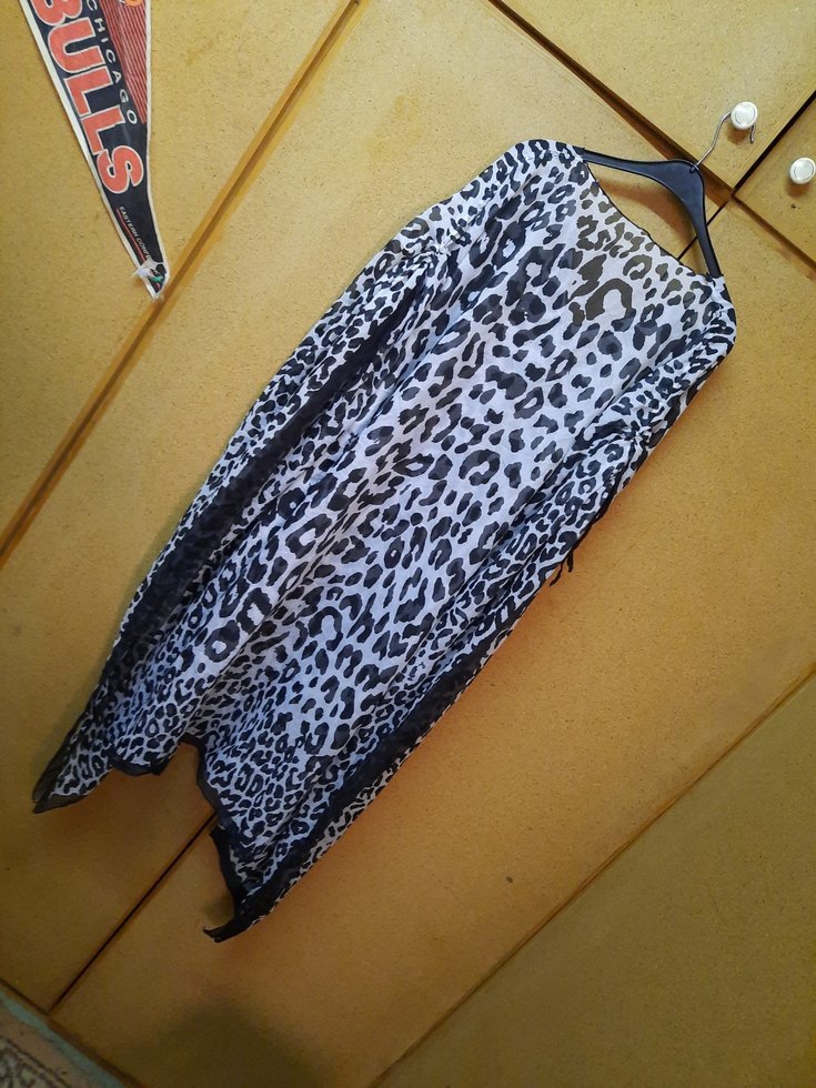 Gri Leopar Desenli Kadın PAREO - Görsel 3