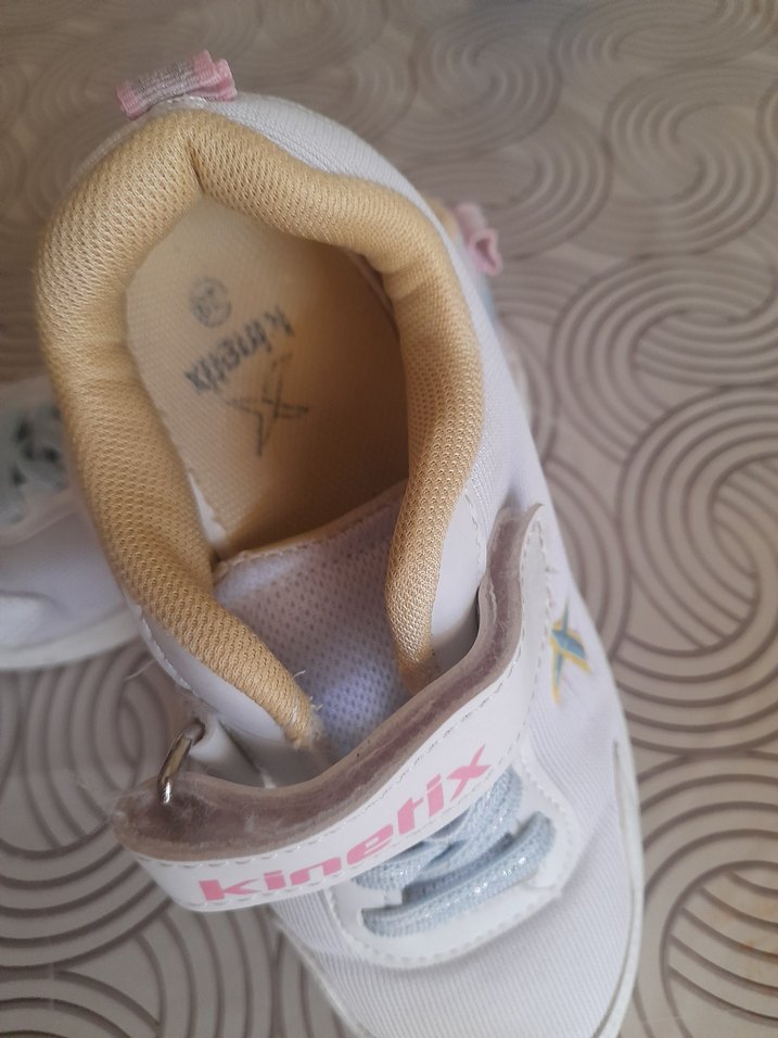 Kız Çocuk Beyaz Spor Ayakkabı Velcro - Görsel 2