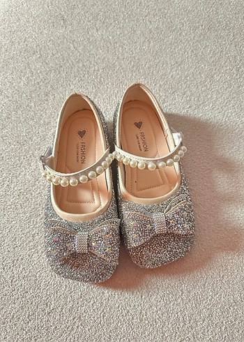 İnci Detaylı  Kız Çocuk Babet - Görsel 5