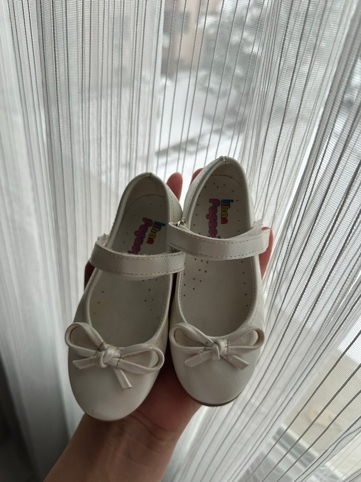 Kız Çocuk Beyaz Fiyonk Detaylı Babet ,içten destekli - Görsel 4