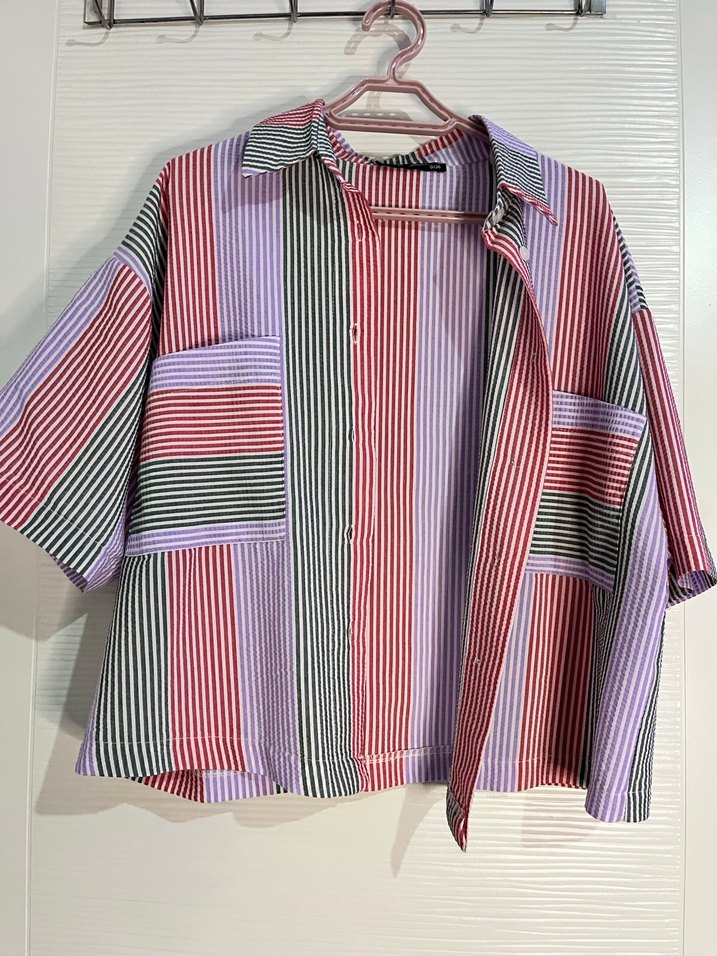 Pastel Renkli Düğmeli Kısa Kollu Kadın Gömlek - Görsel 2