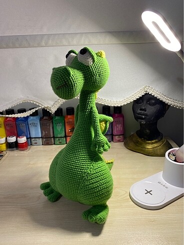 El örmesi el emeği Dinazor Amigurumi