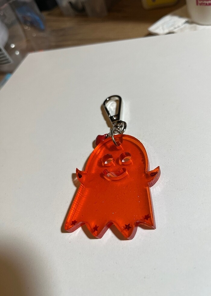 Kırmızı hayalet anahtarlık - Görsel 2