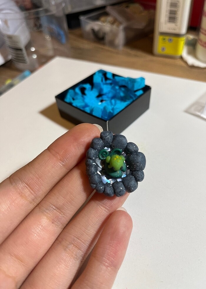 Opal taşlı minyatür kurbağa figür - Görsel 4