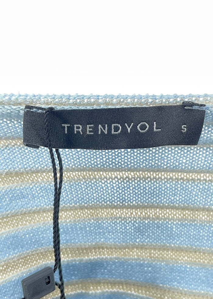 Trendyol & Milla Bluz %70 İndirimli. - Görsel 4