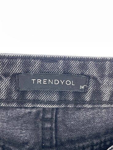 34 Beden siyah Renk Trendyol & Milla Jean / Kot %70 İndirimli.