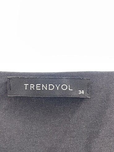 34 Beden siyah Renk Trendyol & Milla Kısa Elbise %70 İndirimli.