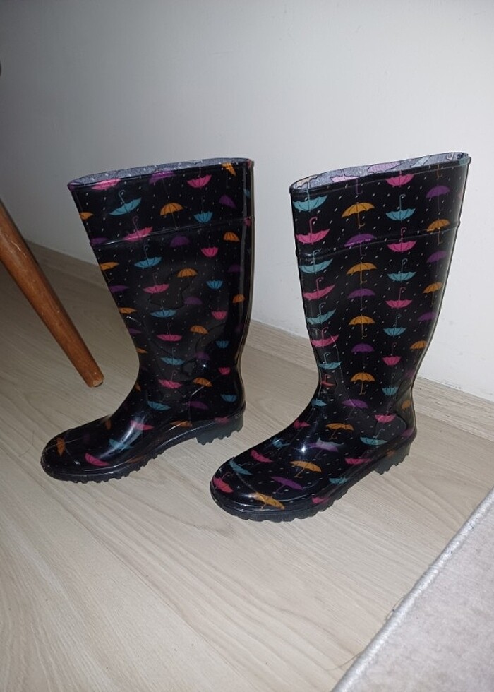 Lastik yağmur çizmesi - Görsel 3