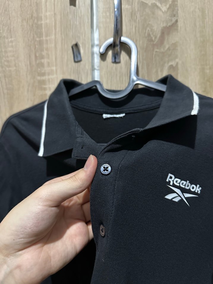 Reebok Siyah Erkek Polo Yaka Rahat Kesim Tişört - Görsel 3