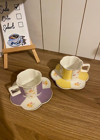 Çiçek Desenli Pastel Renkli Fincan ve Tabak Seti - Görsel 2