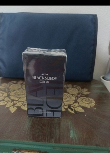 Black suede dark erkek parfüm 