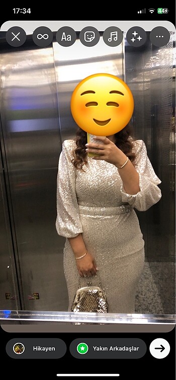 Işıltılı payetli dore balık model elbise