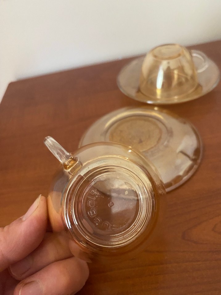 Bej Parlak Cam Fincan ve Tabak Seti - Görsel 3