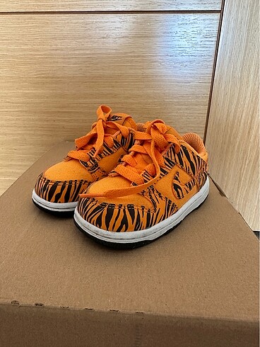 22 Beden Orijinal Nike Kids