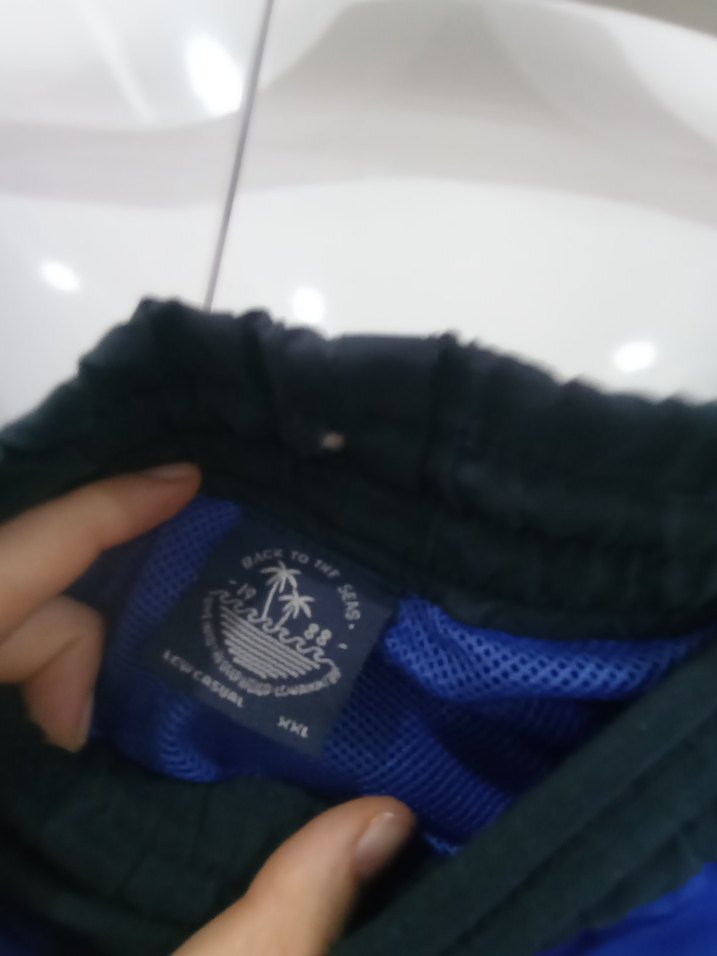 Düğmeli Mavi Erkek Midi Yüzme Şortu - Görsel 3