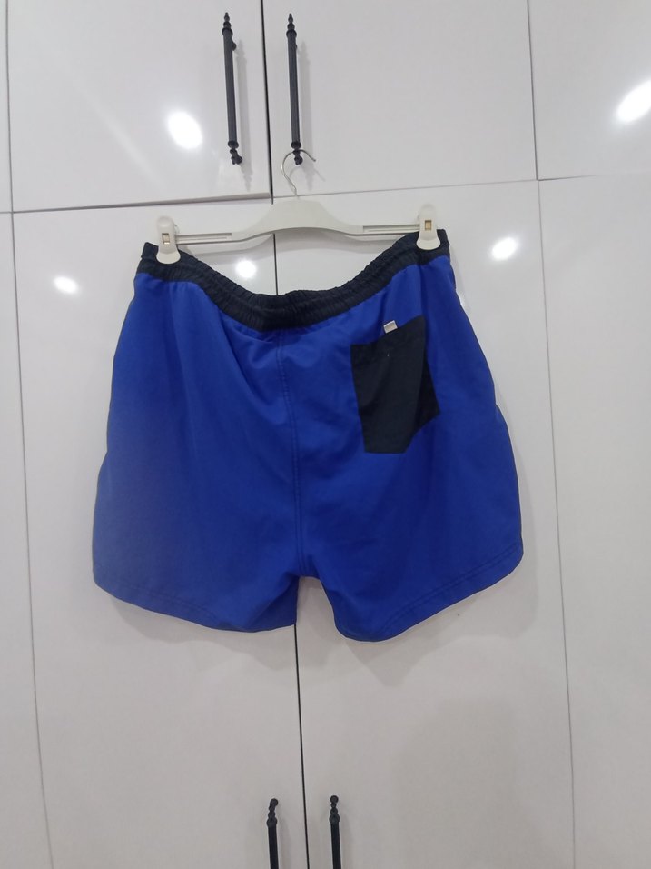 Düğmeli Mavi Erkek Midi Yüzme Şortu - Görsel 5