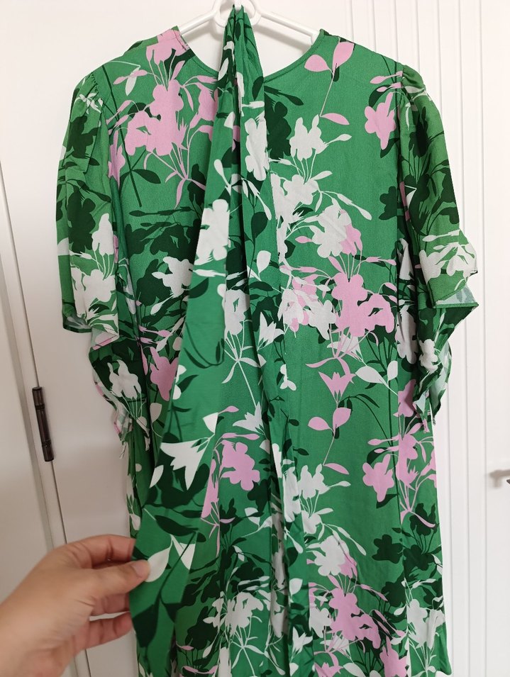 Adl Yeşil Çiçek Desenli Midi Kadın Elbise - Görsel 2