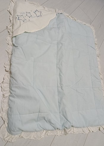 Aziz Bebe Nakış Detaylı Mavi Keten Bebek Uyku Seti - Görsel 6