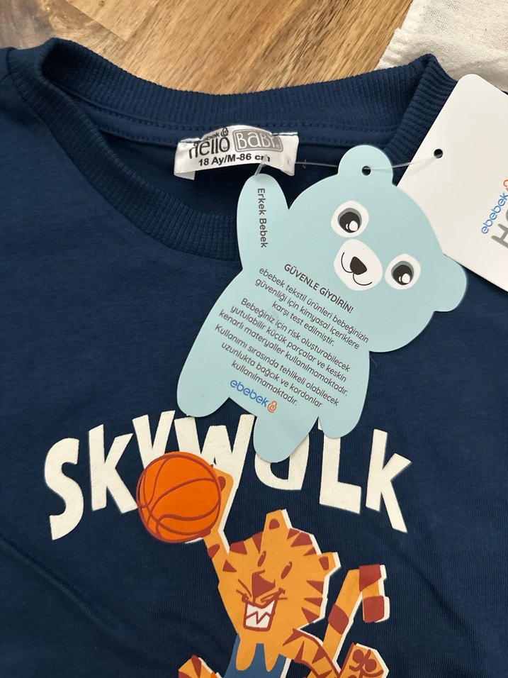 Baskılı Sarı Şortlu Erkek Bebek Takımı - Görsel 3