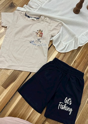 Düğmeli, Baskılı Erkek Çocuk Tişörtü - Görsel 4