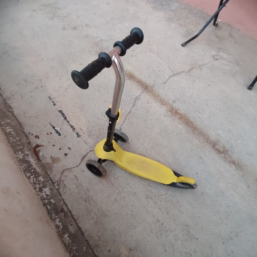 Sarı Renkli Çocuk Scooterı - Görsel 2