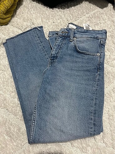 34 Beden Mavi jean