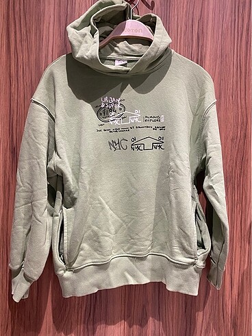 zara çocuk reyonundan 11/12 yaş ama xs ve s bedene çok rahat olu