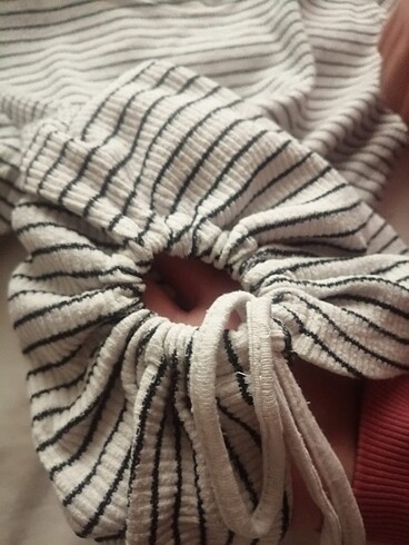 m Beden beyaz Renk Tshirt crop kısa kollu