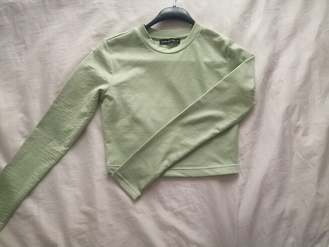Uzun kollu crop