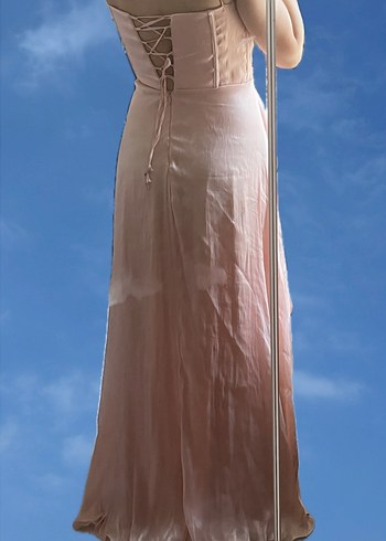 Pudra Renkli Uzun Volanlı Straplez Kadın ABİYE - Görsel 11