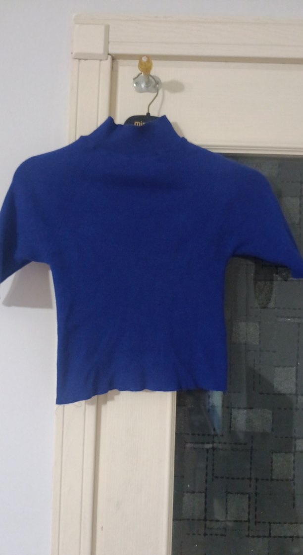 Mavi Kısa Kollu Kadın Kazak - Görsel 2