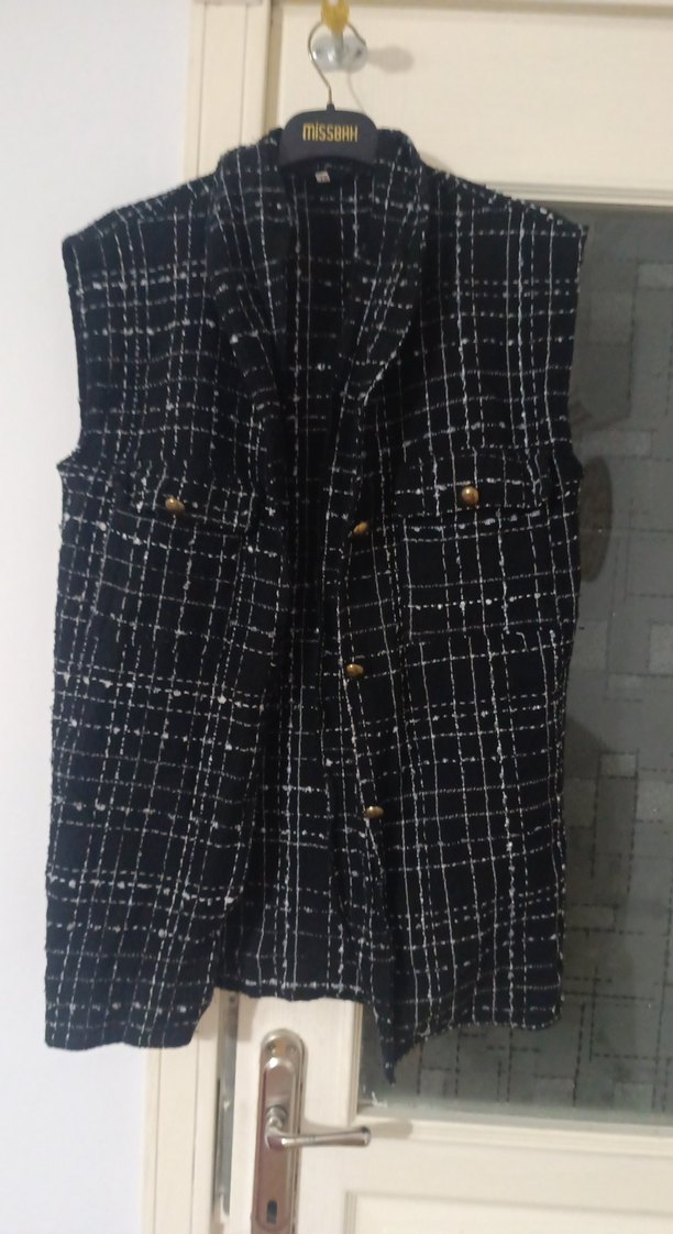 Düğmeli Siyah Midi Kadın Yelek - Görsel 5