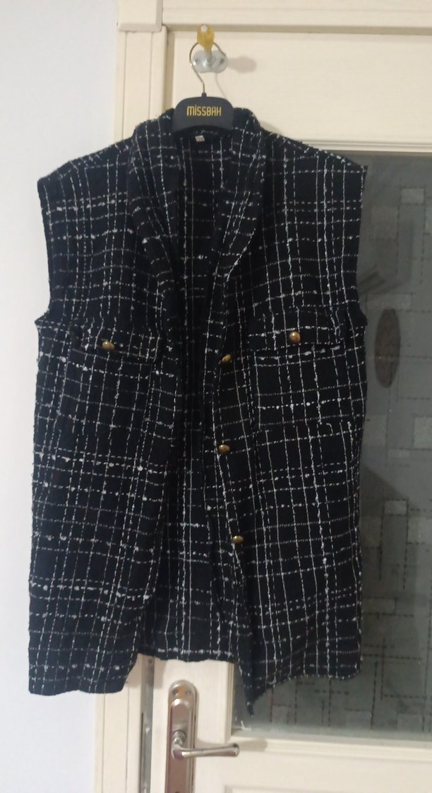 Düğmeli Siyah Midi Kadın Yelek - Görsel 3