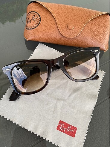 Ray ban wayfarer gözlük