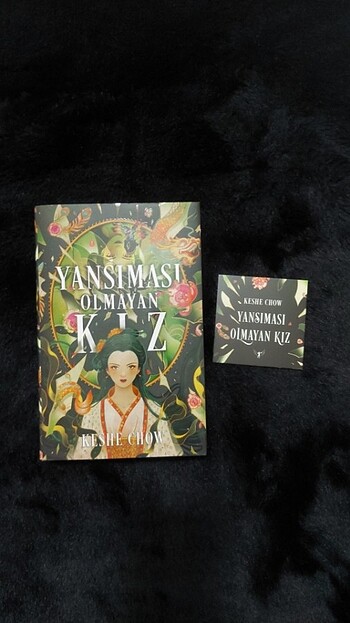 Yansıması Olmayan Kız