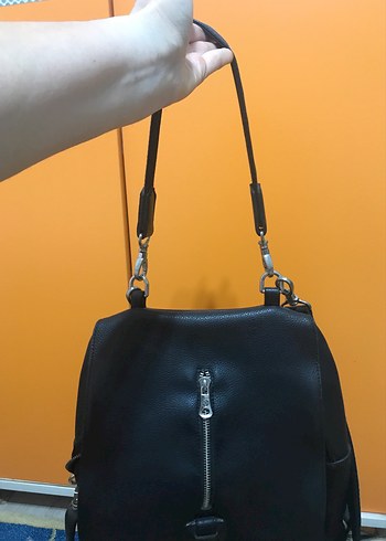 Siyah Deri Kadın Sırt Çantası - Görsel 4