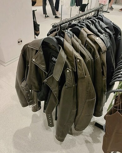 Zara ZARA DERİ CEKET