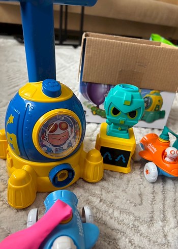 Renkli Balon Pompası ve Oyuncak Seti - Görsel 3