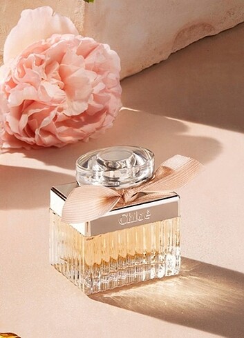 Chloe Signiture 