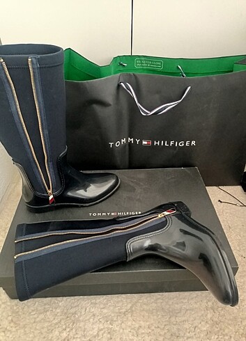 Tommy Hilfiger Kadın Çizme 