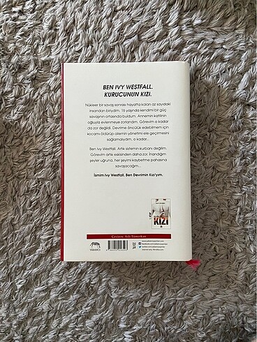 Beden Renk Kurucunun kızı devrimin kızı kitap
