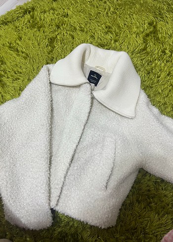 Pull and Bear Ekru Pelus Ceket