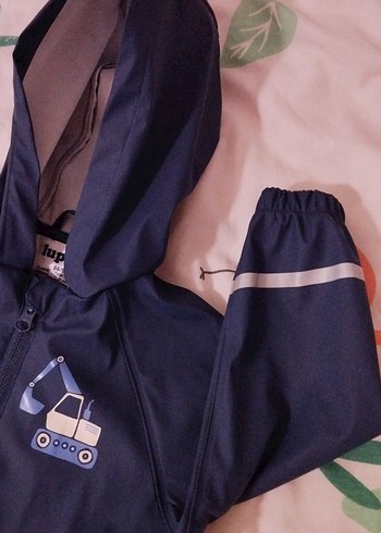 Erkek Çocuk Lacivert Fermuarlı Yağmurluk - Görsel 2