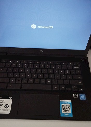 Siyah HP Chromebook Dizüstü Bilgisayar - Görsel 2