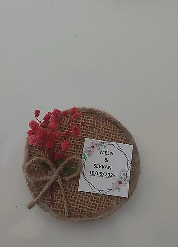 Hediyelik magnet