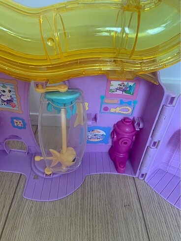 Beden Renk LPS Minis Oyun Evi